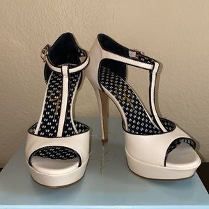 Jessica Simpson Heels 7